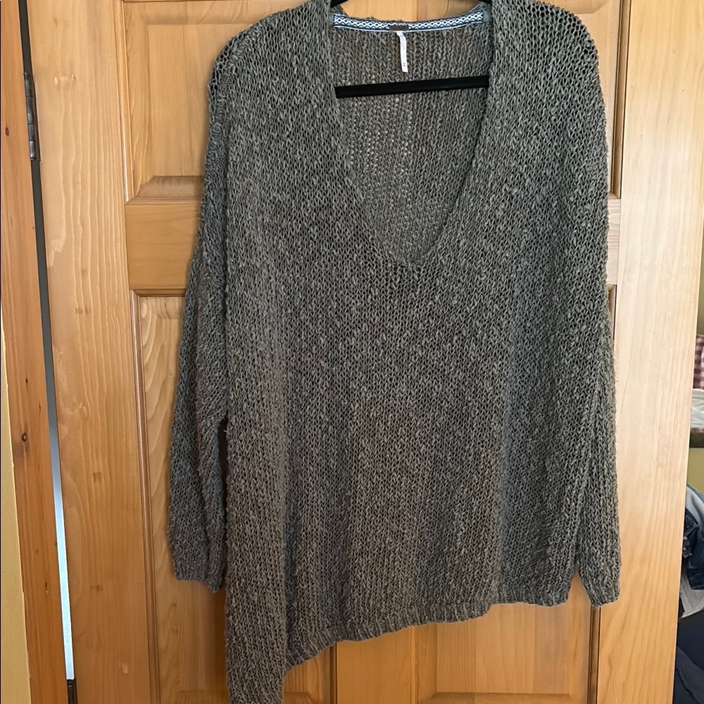 Free People Oversized Olive Green Knit Sweater - Size M